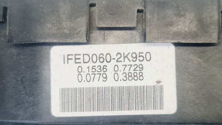 Kia Soul (2011 - 2014)  327272K950 Педаль акселератора