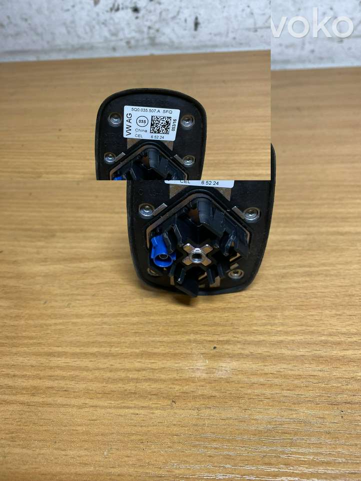 Volkswagen Golf VII (2013 - 2019)  5Q0035507A Антенна (антенна GPS)
