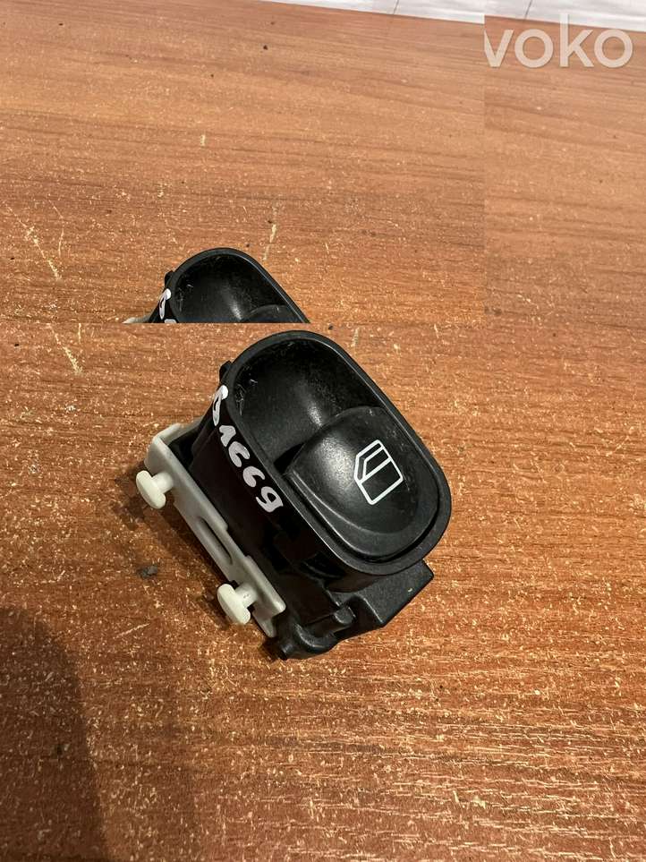 Mercedes-Benz C W203 (2000 - 2007)  A2038200210 Кнопка стеклоподъемников
