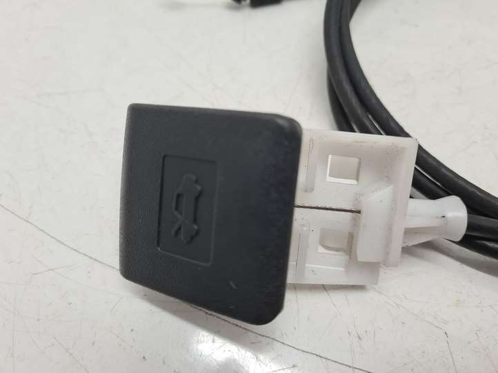Toyota Yaris (2005 - 2009)  5363105020 Ручка капота