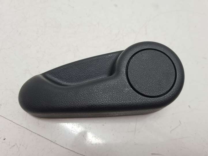Toyota Yaris (2005 - 2009)  5202721 Ручка капота