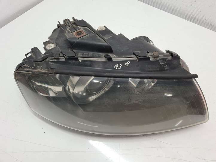 Audi A3/S3 8P (2003 - 2005)  1301016093 Передняя фара