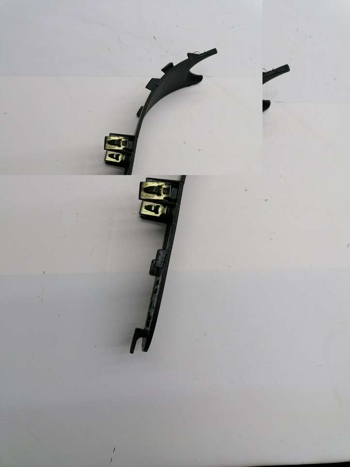 Seat Leon (1P) (2005 - 2012)  1P0863739 Другая центральная деталь консоли (туннеля)