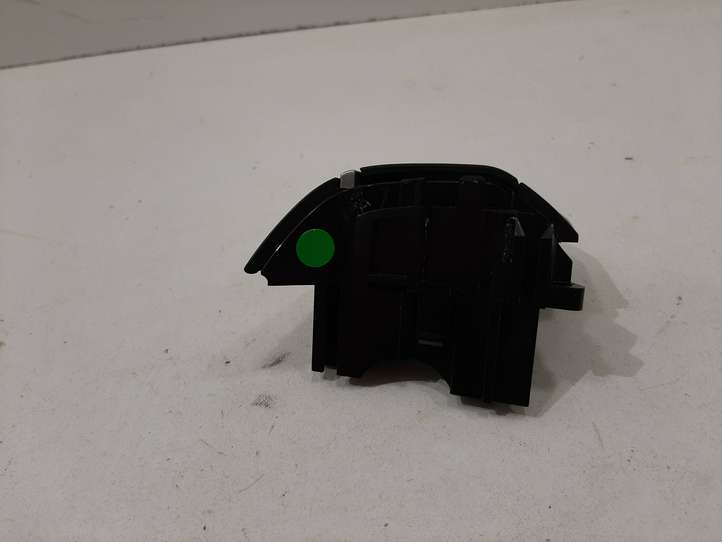 Volvo XC90 (2002 - 2006)  30710707 Кнопки рулевого колеса