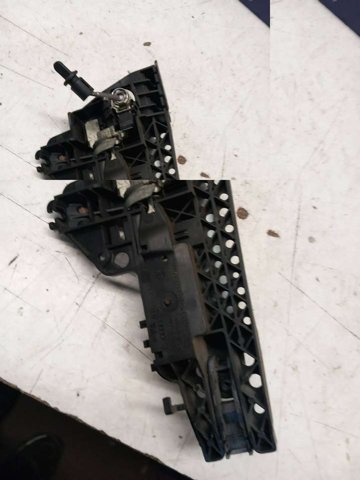 Audi A4 (2007 - 2011)  8T01837885 Наружная ручка