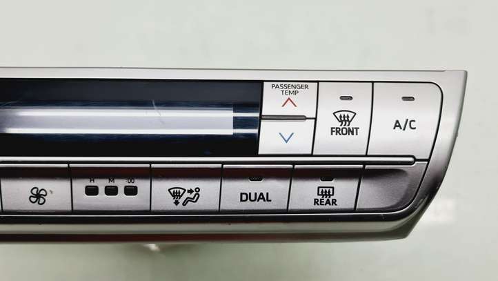 Toyota Land Cruiser (J150) (2009 - )  8401060G50 Блок управления кондиционера воздуха / климата/ печки (в салоне)
