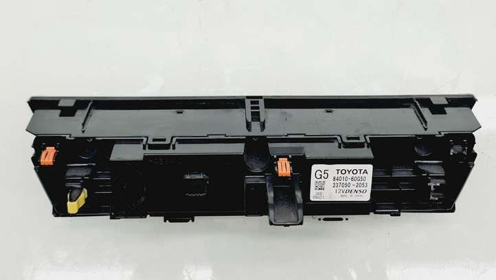 Toyota Land Cruiser (J150) (2009 - )  8401060G50 Блок управления кондиционера воздуха / климата/ печки (в салоне)
