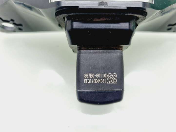 Toyota Land Cruiser (J150) (2009 - )  867B060110 Видеокамера заднего вида
