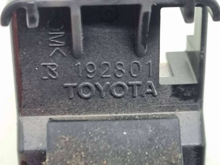 Toyota Land Cruiser (J150) (2009 - )  192801 Кнопка стеклоподъемников