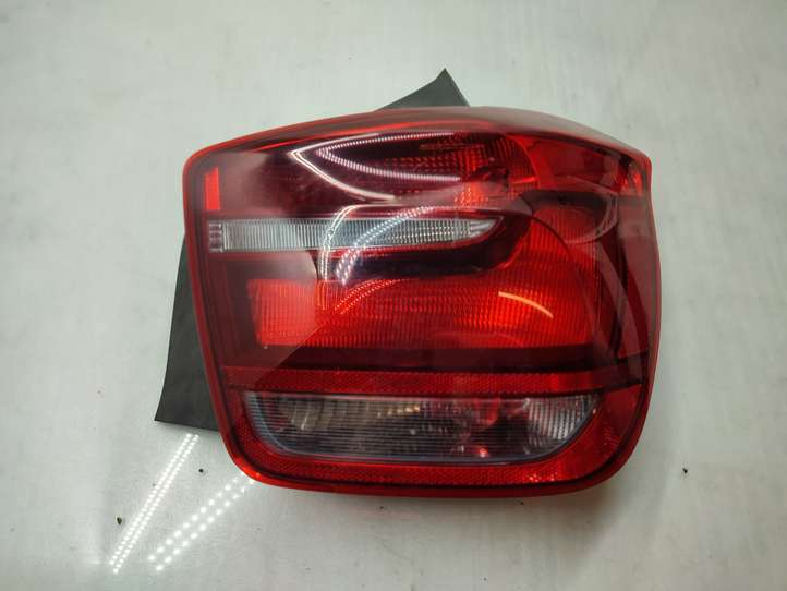BMW 1 F20 F21 (2011 - 2019)  7270096 Задний фонарь в кузове