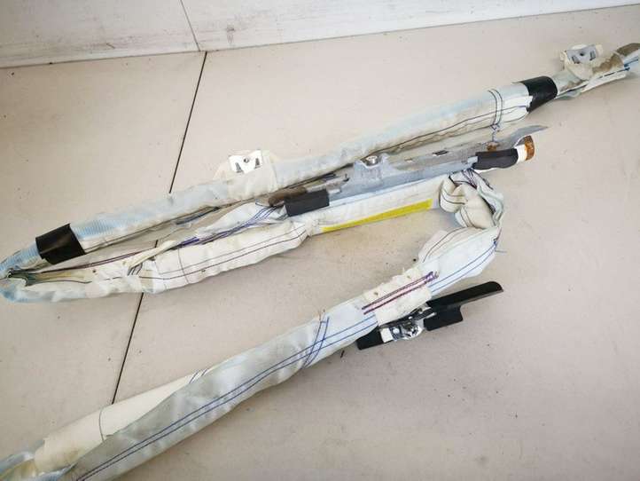 Opel Zafira (2006 - 2008)  13231633 Звукоизоляция крыши