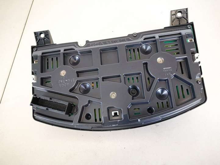 Opel Zafira (2006 - 2008)  13225988 Спидометр (приборный щиток)