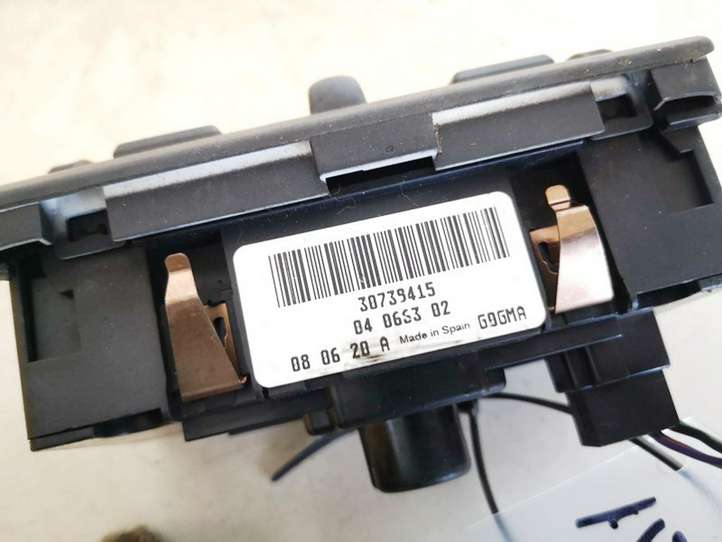 Volvo V70 (2007 - 2013)  30739415 Включатель фонарей