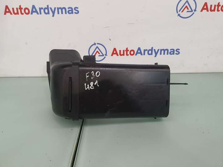 BMW 3 F30 F35 F31 (2012 - 2018)  13717597584 Деталь (детали) канала забора воздуха