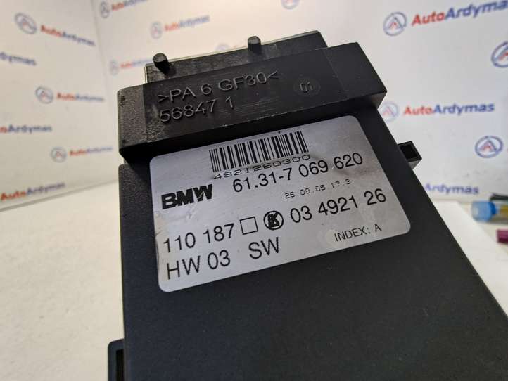 BMW X3 E83 (2003 - 2010)  61307069620 Управление регулеровки сидений 