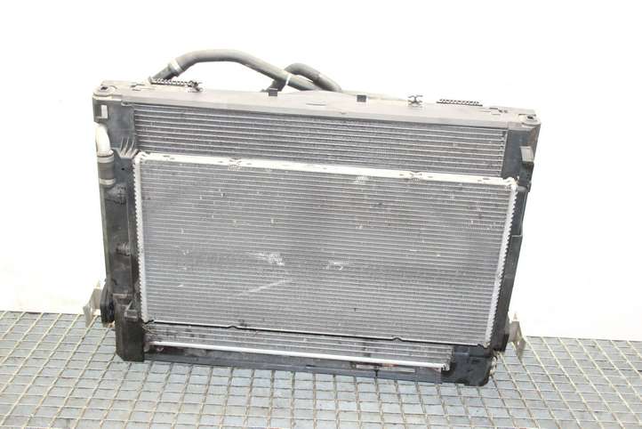 BMW 4 F32 F33 (2013 - 2017)  2284885 Комплект радиаторов