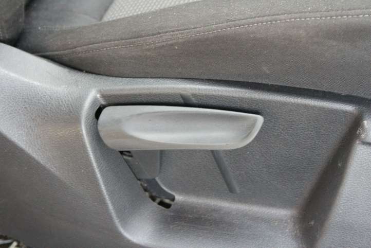 Volkswagen Sharan (2010 - 2015)   Передняя звукоизоляция
