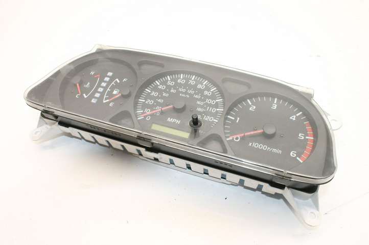 Toyota Land Cruiser (HDJ90) (1996 - 2002)  838006C620 Спидометр (приборный щиток)