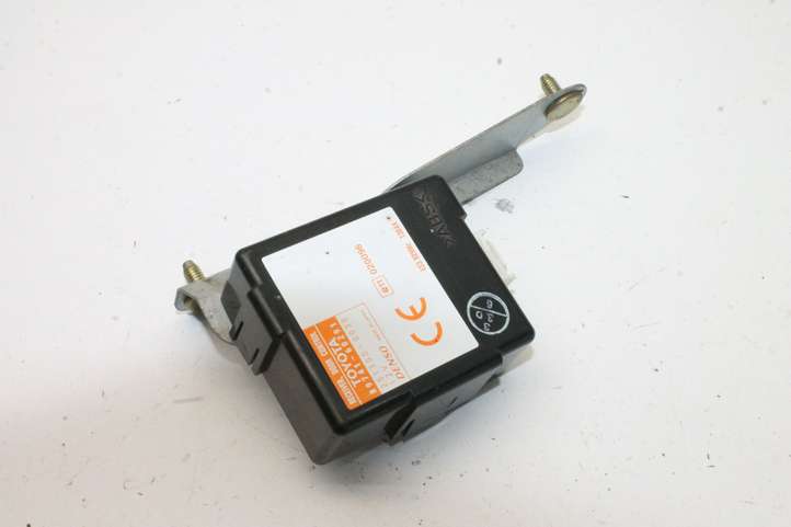 Toyota Land Cruiser (HDJ90) (1996 - 2002)  8974160291 Другие приборы