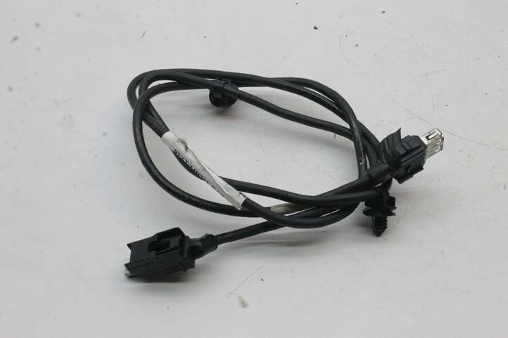 Ford Focus (2011 - 2015)  BV6T14D202GAB Разъем USB