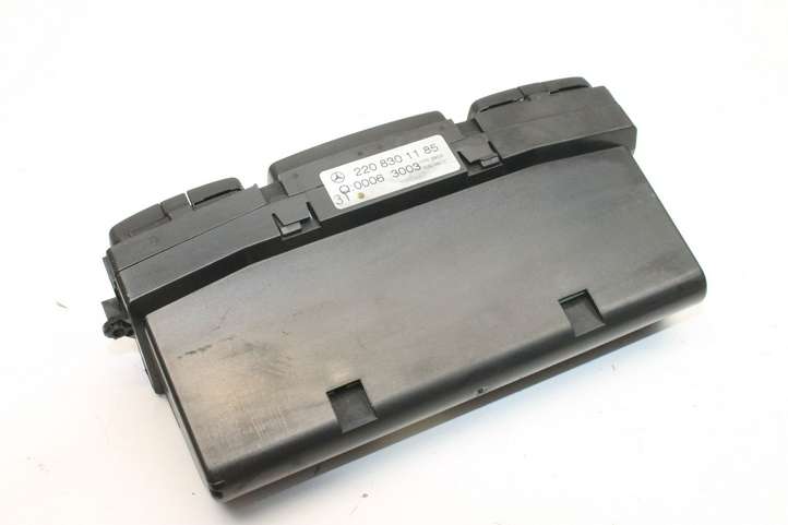 Mercedes-Benz S W220 (1998 - 2006)  2208301185 Управление климат контролем