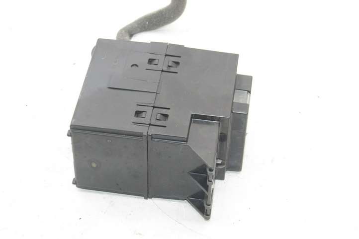 Land Rover Freelander (2006 - 2010)  6G9N11572CH Другие приборы