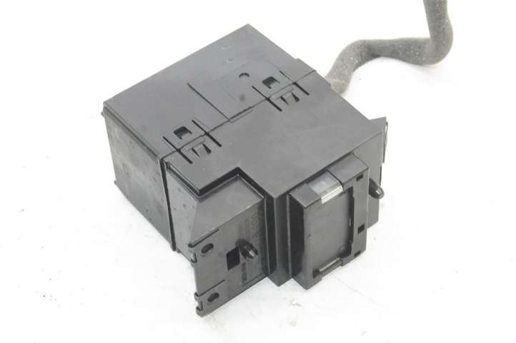Land Rover Freelander (2006 - 2010)  6G9N11572CH Другие приборы