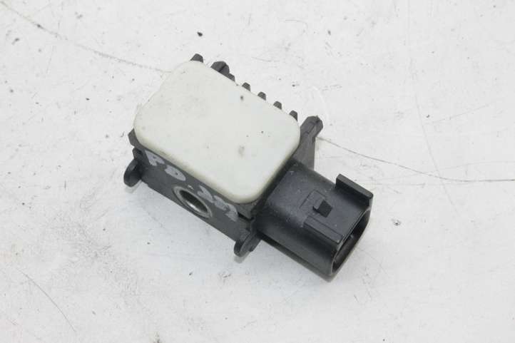 Land Rover Freelander (2006 - 2010)  3M5T14B342AB Датчик удара надувных подушек