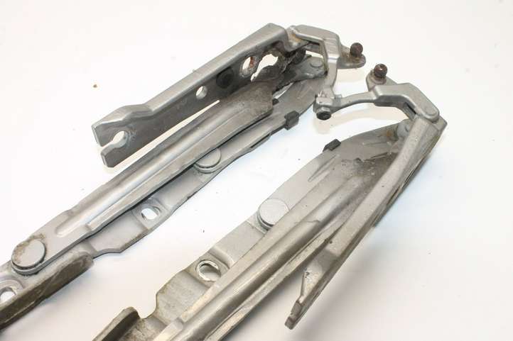 Mercedes-Benz S W220 (1998 - 2006)  2207500987 Петля (петли) задней крышки