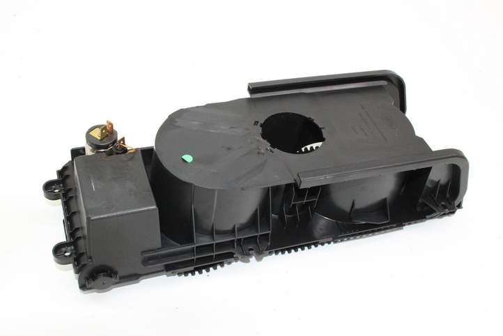 Land Rover Range Rover Sport (2005 - 2009)  FHM500032XXX Передний держатель чашки