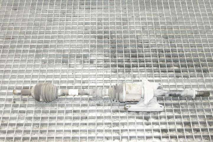 Nissan Qashqai (2010 - 2013)  39100JD22C Передняя полуось