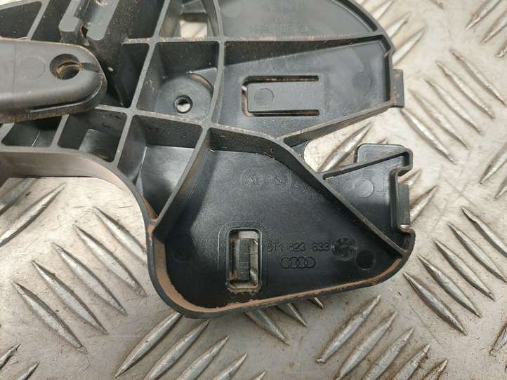 Audi S5 8T (2007 - 2011)  8T1823633 Ручка капота