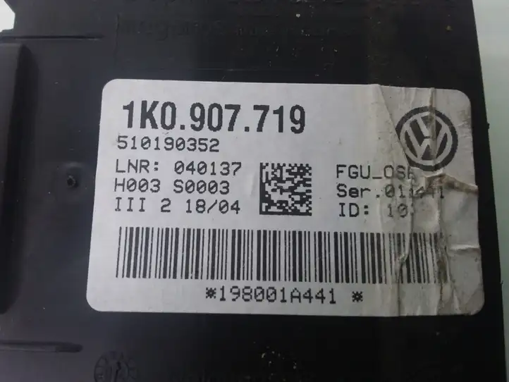 Volkswagen Golf V (2003 - 2009) 1K0907719 Блок управления сигнализацией — фото 3