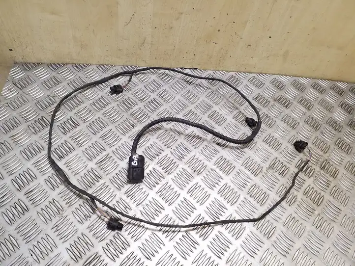 Volkswagen Golf Plus (2008 - 2014)   Проводка датчиков парковки