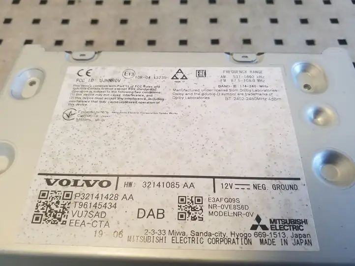 Volvo XC90 (2019 - ) 32141428AA Магнитола / мультимедийная система — фото 5