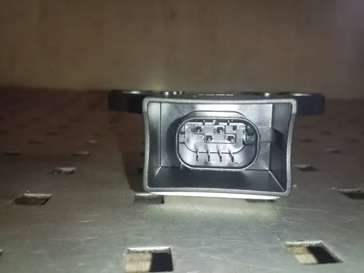 Jaguar XJ X351 (2009 - 2019) 8W8314B296AD Датчик ESP — фото 3