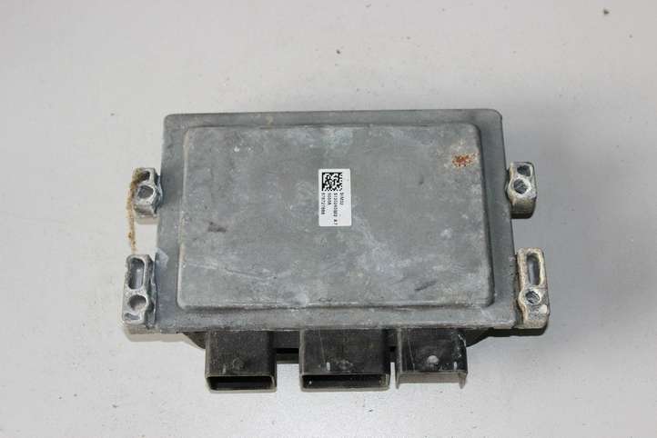 Renault Clio III (2005 - 2012)  8200522357 Блок управления двигателя