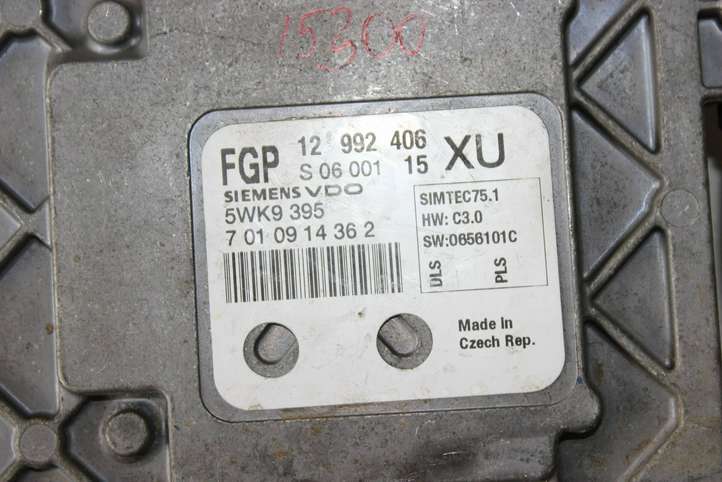Opel Astra (2004 - 2009)  12992406 Блок управления двигателя