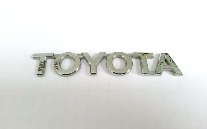 Toyota Yaris (2012 - 2014)   Другие значки/ записи