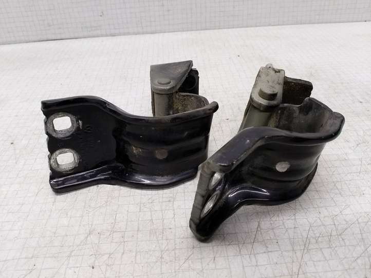 Volkswagen PASSAT B6 (2005 - 2010)  3C9827301D Петля (петли) задней крышки