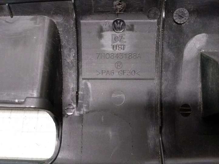 Volkswagen Transporter-Caravelle (2003 - 2009)  7H0843188A Молдинги (отделка) раздвижных дверей