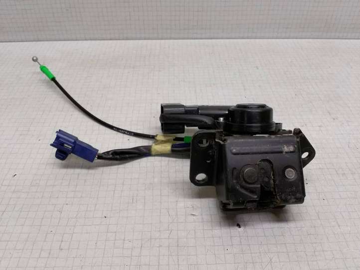 Toyota Corolla E120 E130 (2004 - 2007)  CTP6J25104 Замок задней крышки