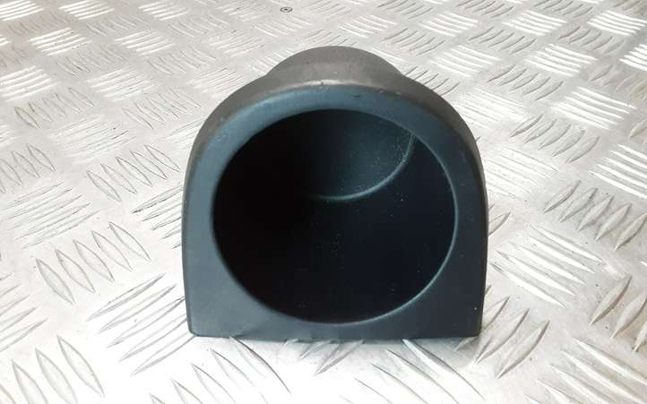 Toyota Verso (2009 - 2012)  669910F020 Передний держатель чашки