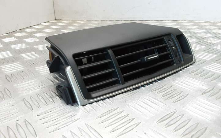 Toyota Verso (2009 - 2012)  556700F040 Центральный дефлектор