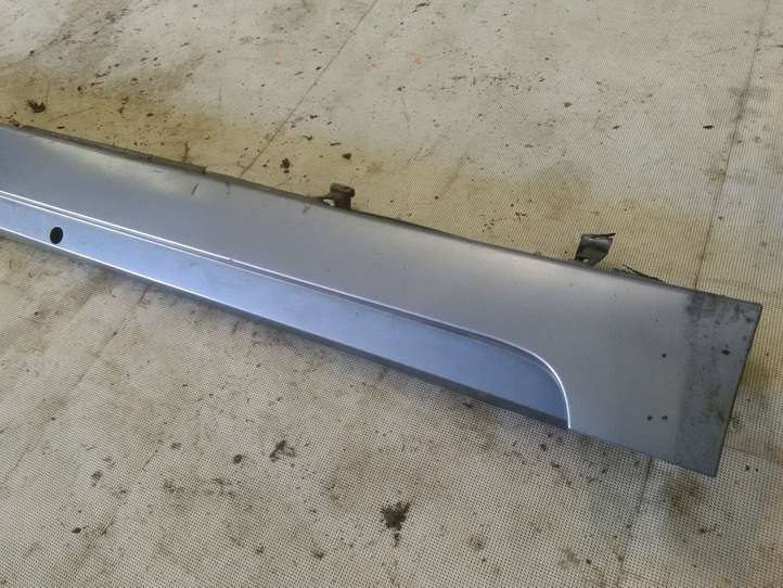 Toyota Verso (2009 - 2012)  758600F010 Порог