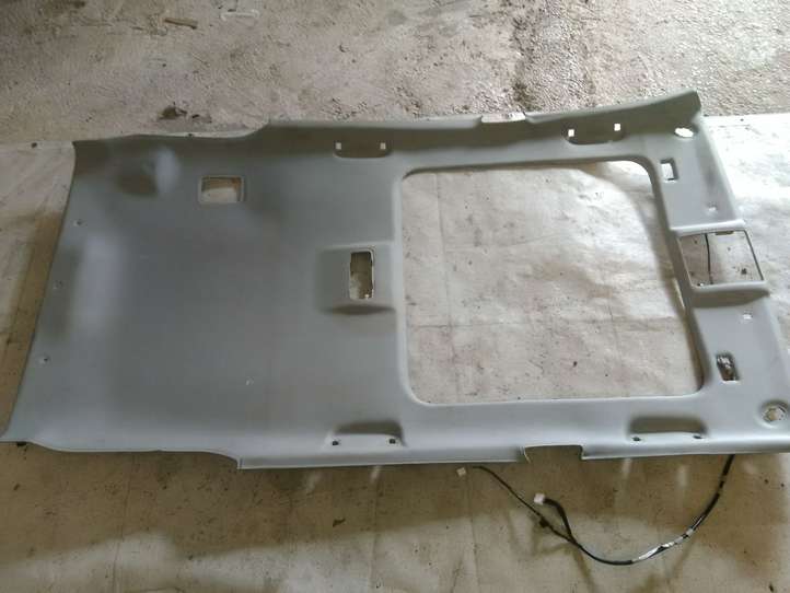 Toyota Verso (2009 - 2012)   Потолок