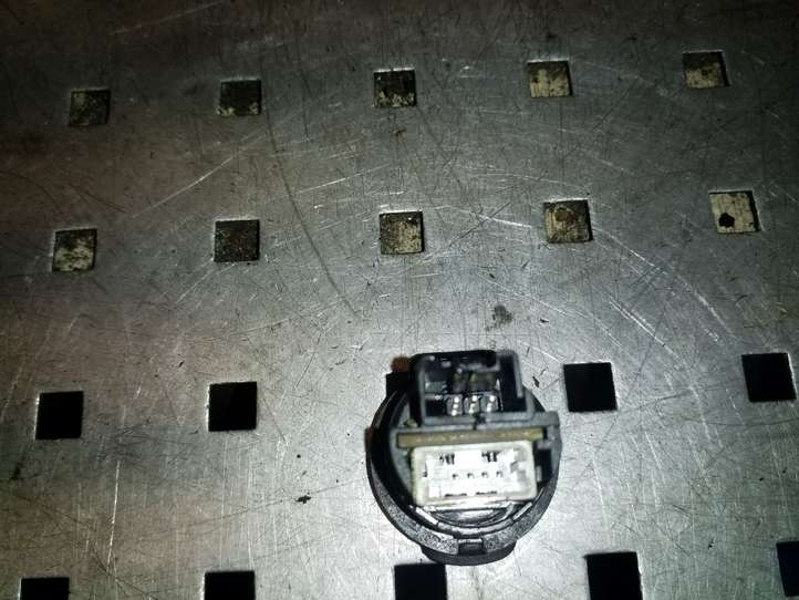 Citroen C4 Picasso (2006 - 2013)  96647952XT Разъем AUX