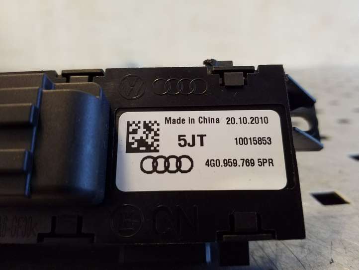 Audi A6 (2011 - 2014)  4G0959769 Включатель (включатели) памяти