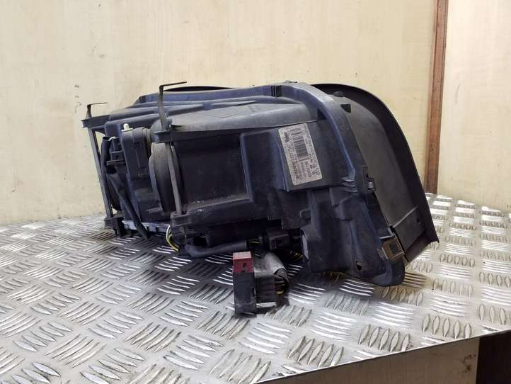 Volvo XC90 (2006 - 2014)  31217047 Передняя фара