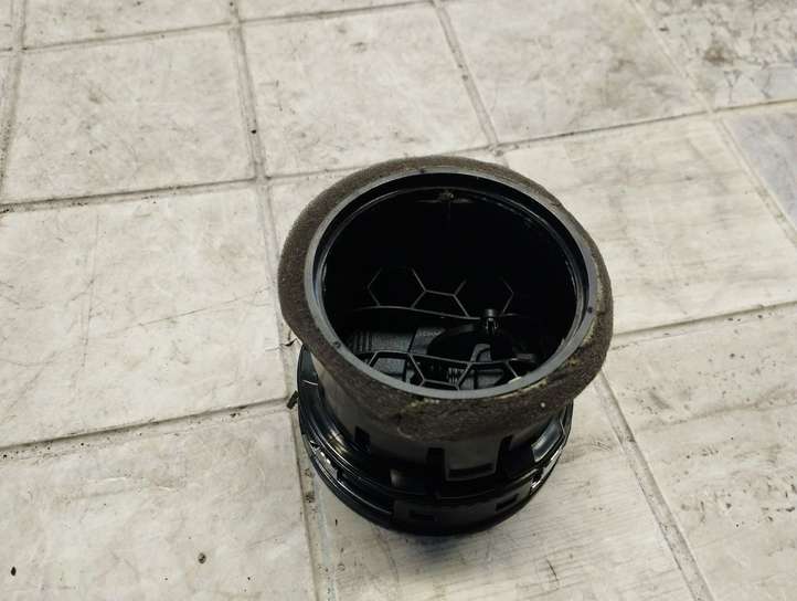 Ford Mondeo MK IV (2007 - 2014)  6M21U018B09 Боковая воздушный дефлектор